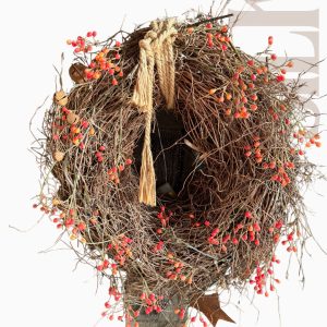 Takken krans met besjes en roest belletjes